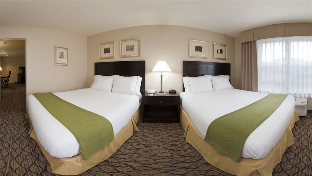 Holiday Inn Express & Suites Columbus East - Reynoldsburg By Ihg Екстериор снимка